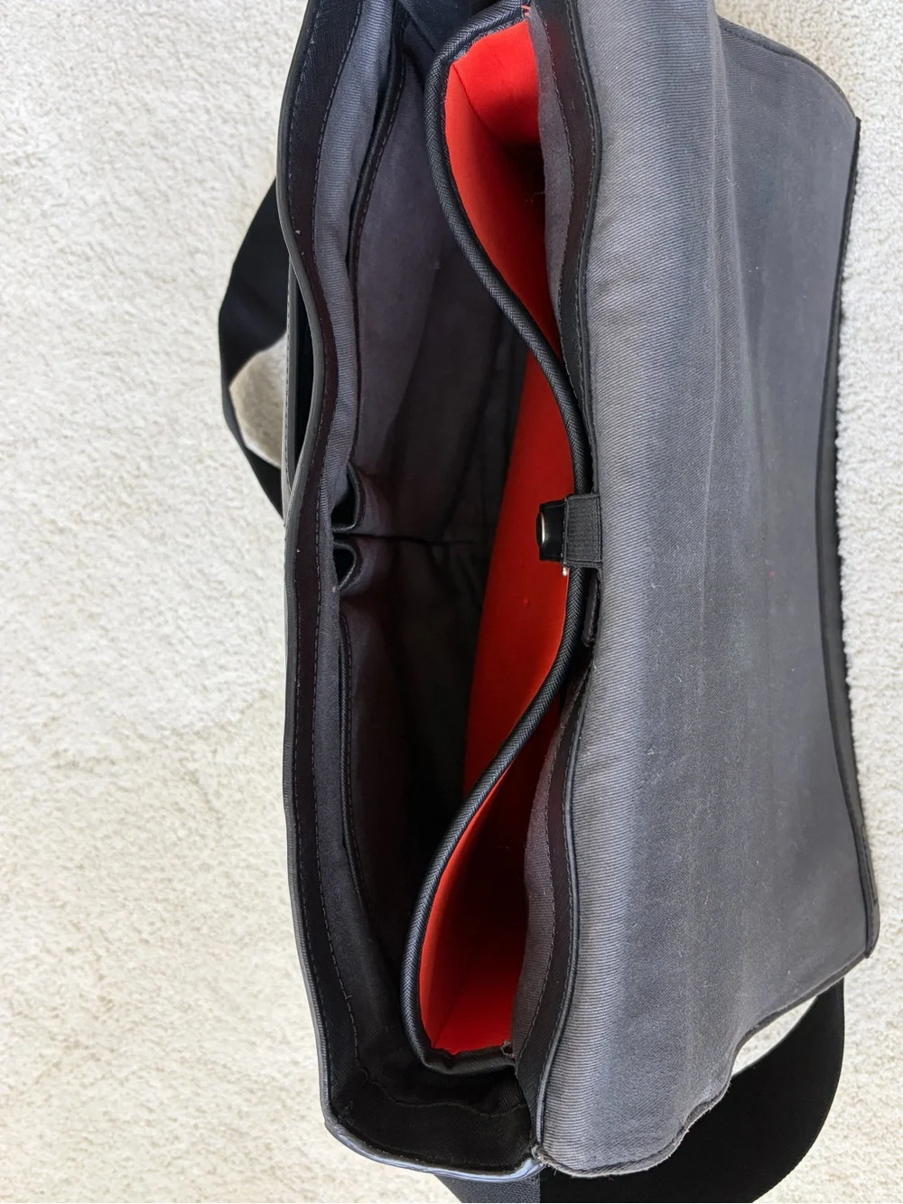 Jack Spade Barrow Black Leather Messenger Laptop Crossbody Bag